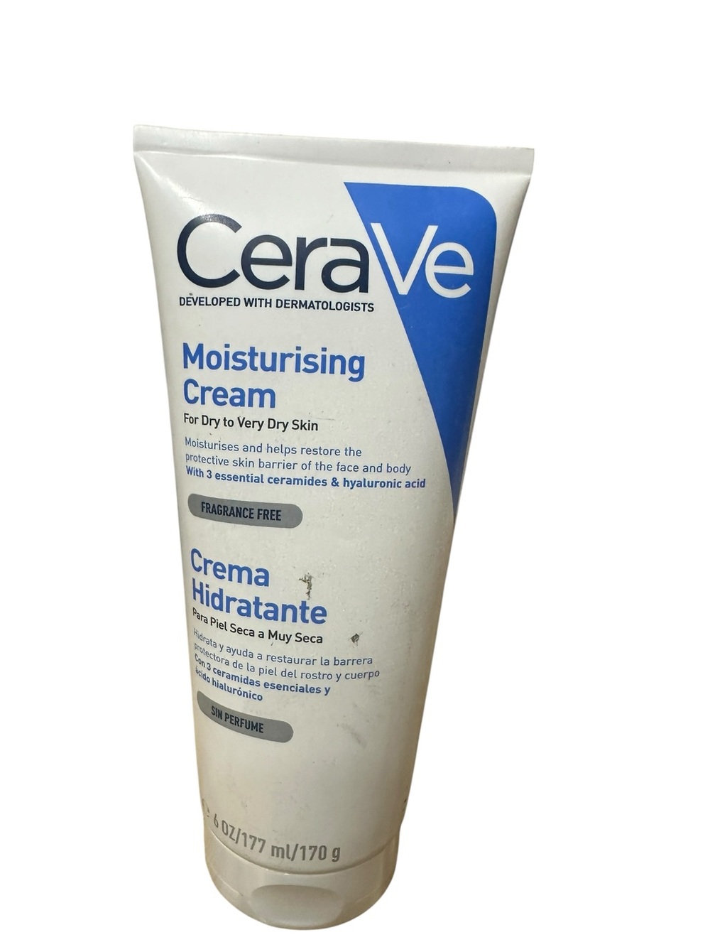 CeraVe Moisturising Cream – Hydrating White & Blue Tube